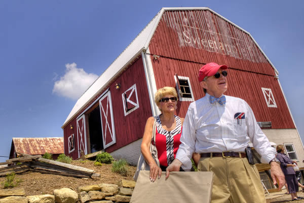 Former Ohio State University President Gordon Gee at Sweet Apple Farm